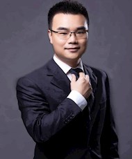 李晶